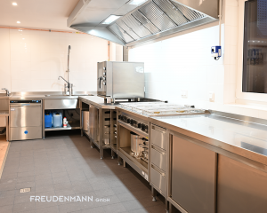 cateringkueche_HBH_4468_kist_x_01