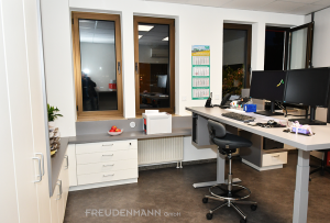 bueroeinrichtung_vom_tischler_DSC_6307